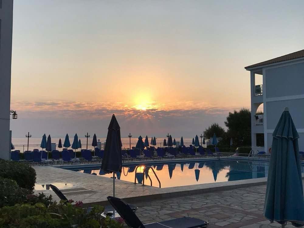 Meridien Beach Hotel Argassi Extérieur photo
